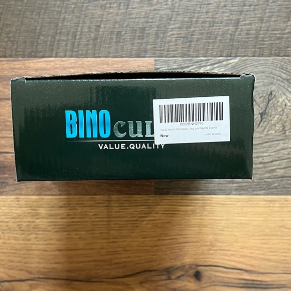 10x42 Compact HD Binoculars Lightweight Carry Case Strap Cleaning Cloth - Picture 15 of 15